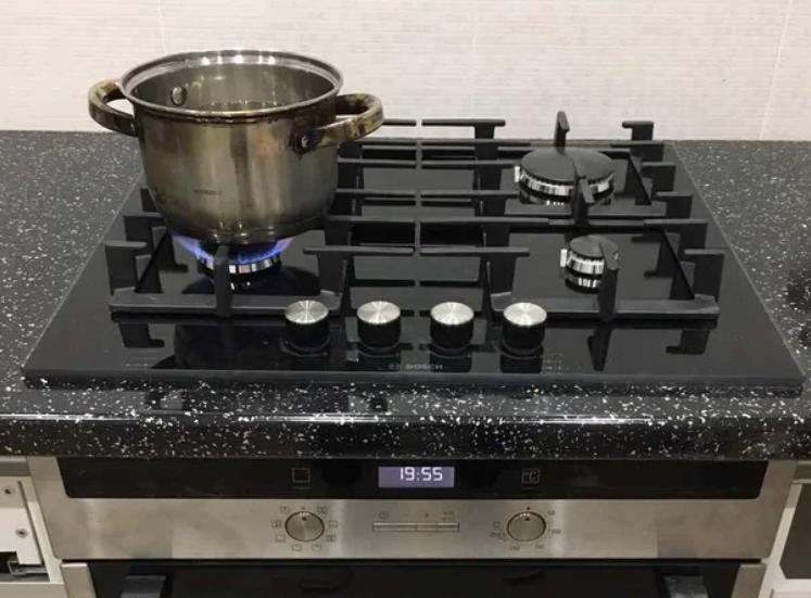 Маленькая кухня, большие возможности: эргономика и оптимизация пространства