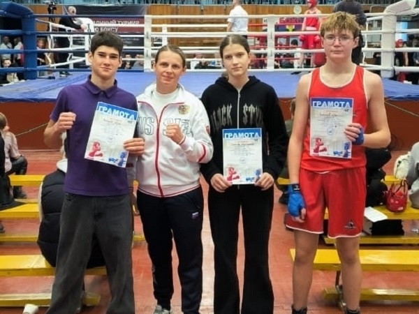 Кинешемцы завоевали медали на региональном турнире по боксу в Коврове