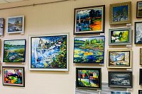 В художественном салоне открылась выставка «Времена года»