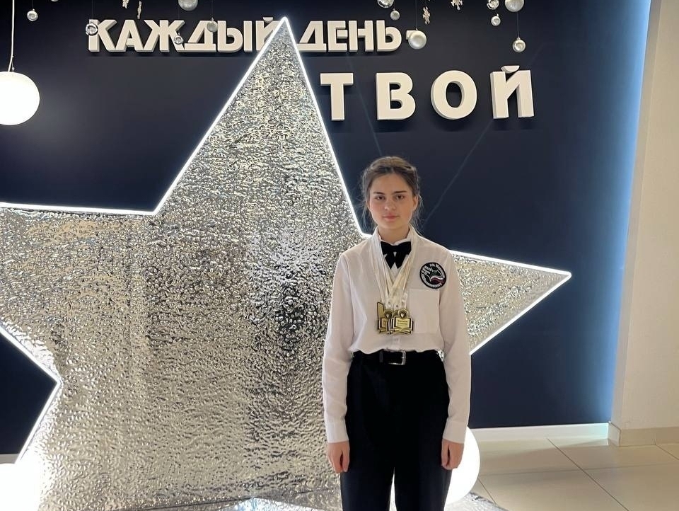 Учащаяся школы №18 Дарья Смирнова вышла в полуфинал областной гуманитарной олимпиады