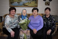 Участника Великой Отечественной войны Прасковью Голубеву поздравили с наступающим Новым годом