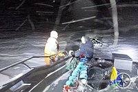 На Волге рыбаки провалились под лед на снегоходе