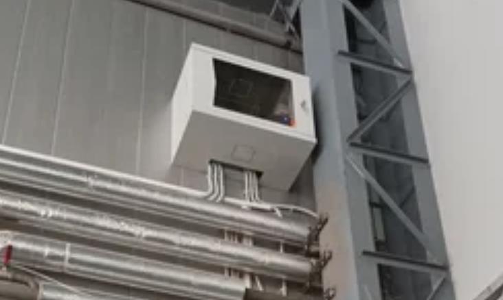 Настенные телекоммуникационные шкафы для дома и офиса: выбор и применение