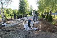 В Батманах продолжается реализация проекта «Аллея славы»