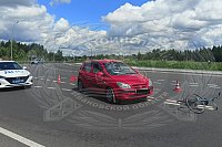 На ул.Заволжской автомобиль сбил 74-летнего велосипедиста