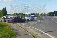 В Родниковском районе «Фольксваген» влетел в «ВАЗ»