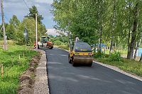 В Шилекше приступили к укладке нового асфальта на главной улице