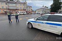 Госавтоинспекторы провели рейд на площади Революции