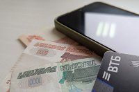 Объем выдачи кредитов наличными в России вырос на 63% за восемь месяцев