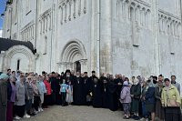 Паломники из Кинешемской епархии совершили поездку к мощам святителя Спиридона Тримифунтского
