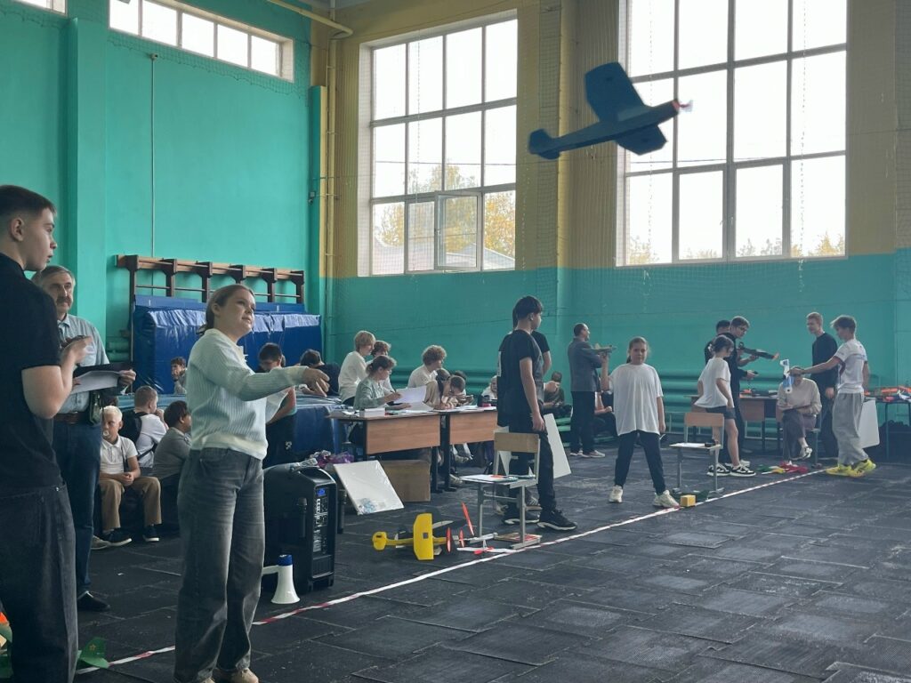В Кинешме прошли соревнования по авиамоделированию
