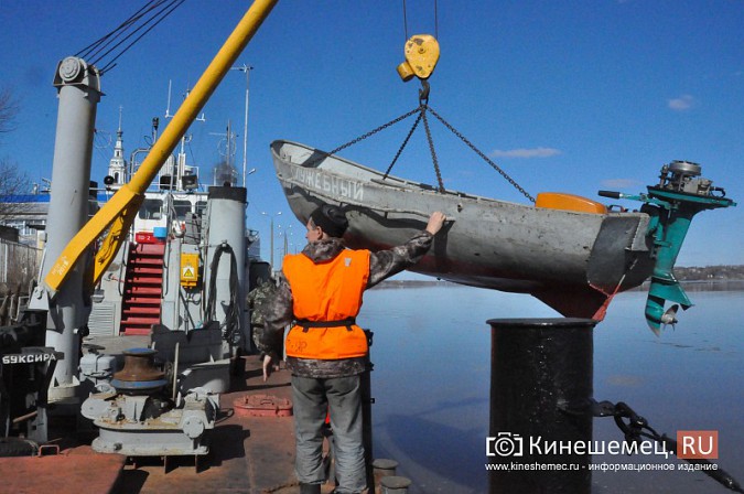 У кинешемского причала провели траление и замер глубины фото 13