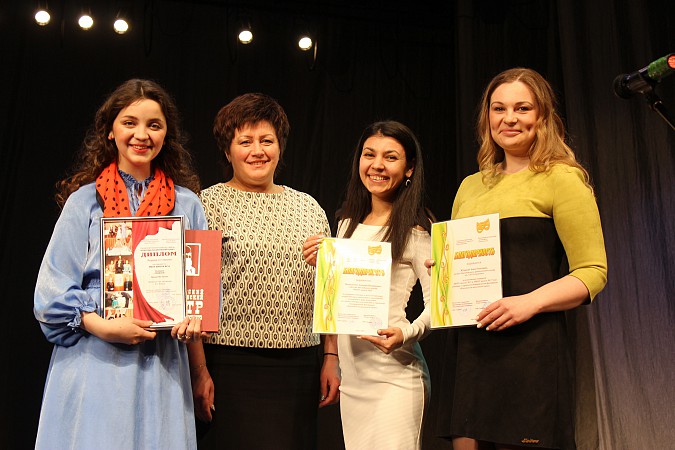 Школа №16 стала победителем фестиваля «Классика на школьной сцене-2019» в Кинешме фото 12