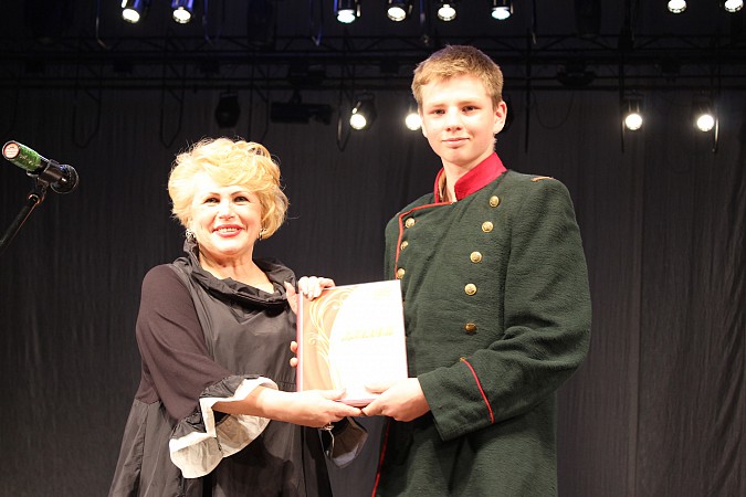 Школа №16 стала победителем фестиваля «Классика на школьной сцене-2019» в Кинешме фото 5