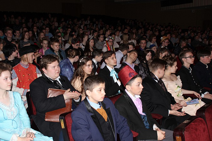 Школа №16 стала победителем фестиваля «Классика на школьной сцене-2019» в Кинешме фото 6