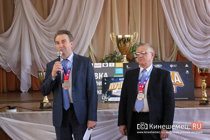 В Кинешме чествовали вице-чемпионок школьной лиги «КЭС-БАСКЕТ» фото 3