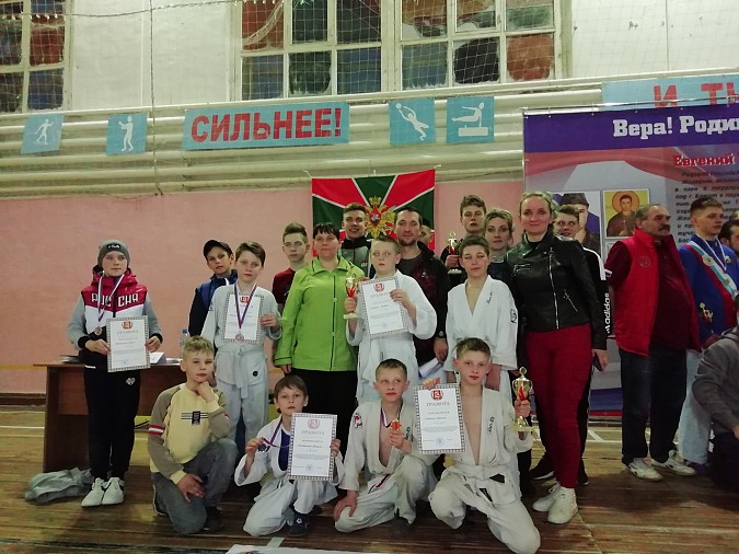 Кинешемские борцы взяли 16 медалей на турнире по АРБ фото 2