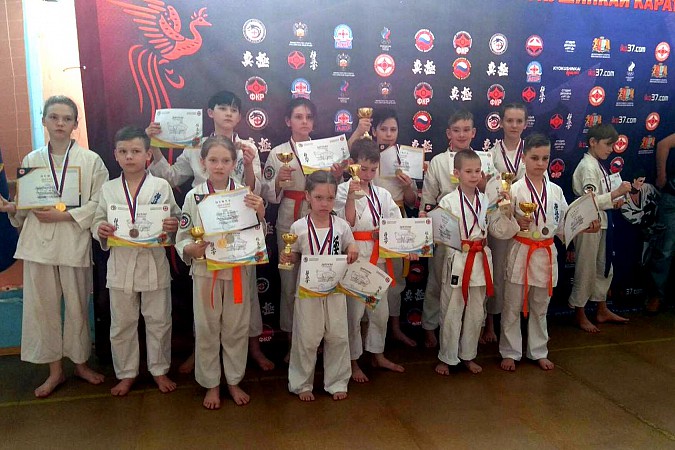 Кинешемские каратисты выступили на Первенстве Иваново фото 3