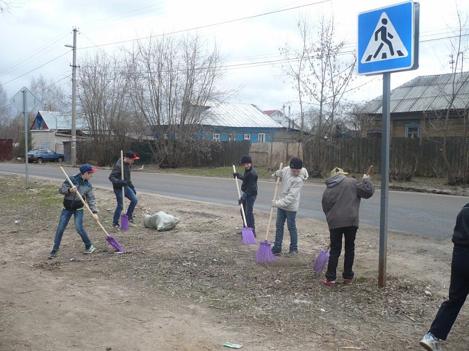 Воспитанники кинешемской школы-интерната очистили улицы фото 3