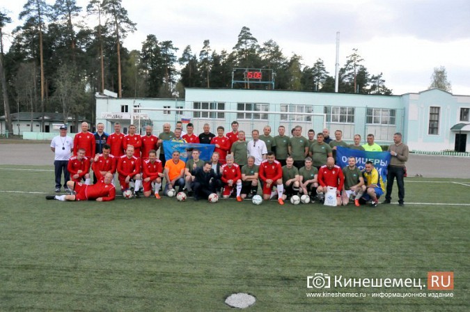 Денис Бояринцев вывел ветеранов «Текстильщика» на поле кинешемского «Волжанина» фото 4