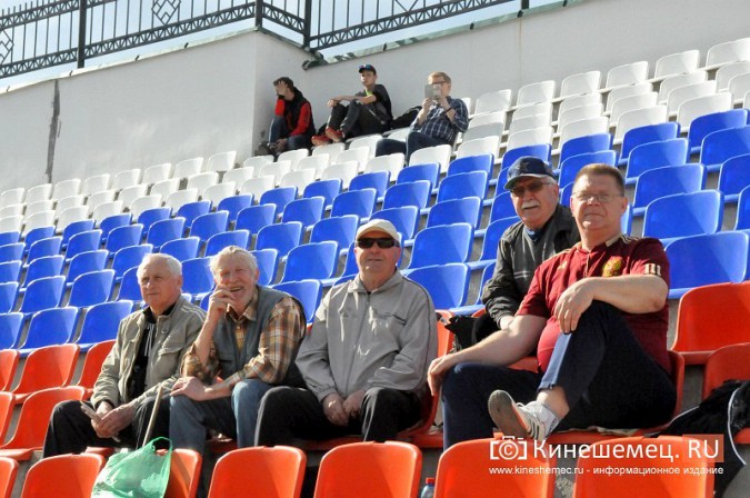 Денис Бояринцев вывел ветеранов «Текстильщика» на поле кинешемского «Волжанина» фото 6