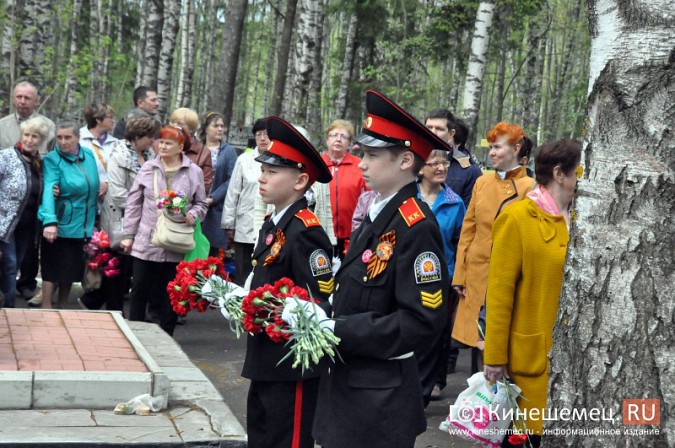 На кинешемском кладбище «Сокольники» прошла гражданская панихида фото 19