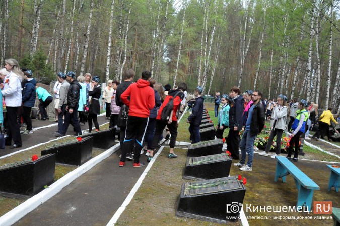 На кинешемском кладбище «Сокольники» прошла гражданская панихида фото 31