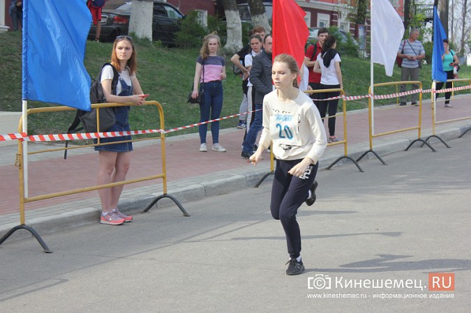 В Кинешме прошла легкоатлетическая эстафета на призы газеты «Приволжская Правда» фото 51