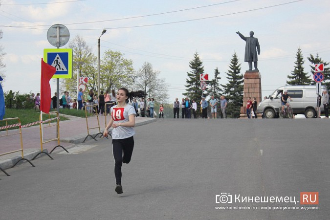 В Кинешме прошла легкоатлетическая эстафета на призы газеты «Приволжская Правда» фото 31