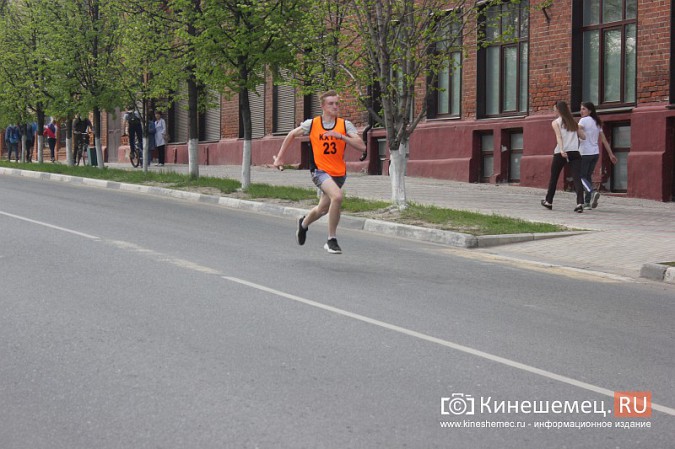 В Кинешме прошла легкоатлетическая эстафета на призы газеты «Приволжская Правда» фото 56