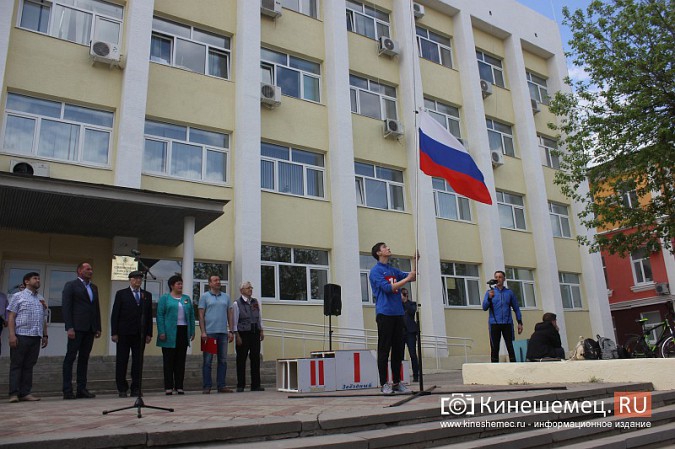В Кинешме прошла легкоатлетическая эстафета на призы газеты «Приволжская Правда» фото 4