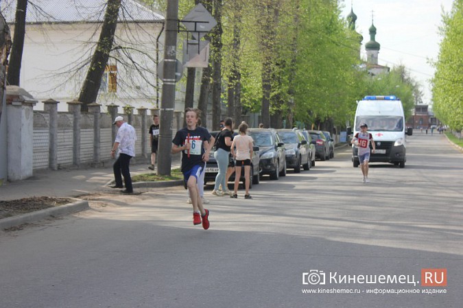 В Кинешме прошла легкоатлетическая эстафета на призы газеты «Приволжская Правда» фото 25