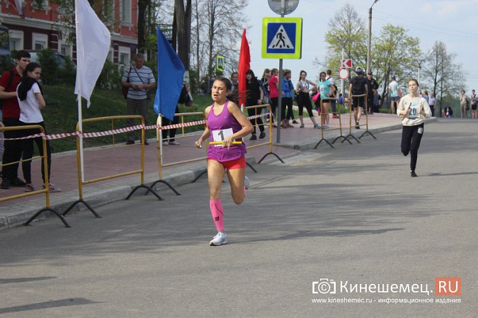 В Кинешме прошла легкоатлетическая эстафета на призы газеты «Приволжская Правда» фото 50