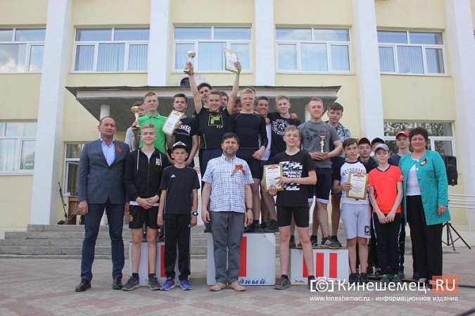 В Кинешме прошла легкоатлетическая эстафета на призы газеты «Приволжская Правда» фото 65