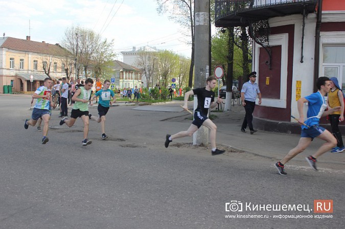 В Кинешме прошла легкоатлетическая эстафета на призы газеты «Приволжская Правда» фото 37
