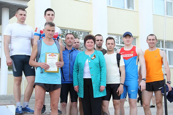 В Кинешме прошла легкоатлетическая эстафета на призы газеты «Приволжская Правда» фото 73