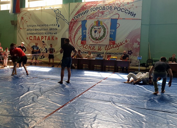 Кинешемцы завоевали 26 медалей на региональном турнире по грэпплингу фото 6