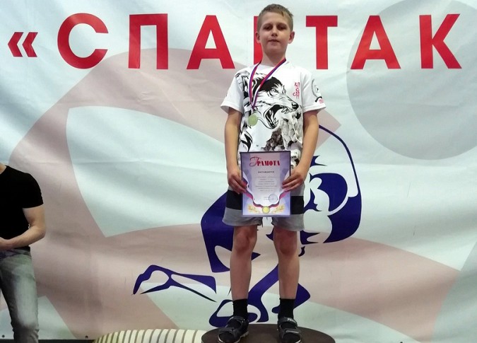 Кинешемцы завоевали 26 медалей на региональном турнире по грэпплингу фото 17