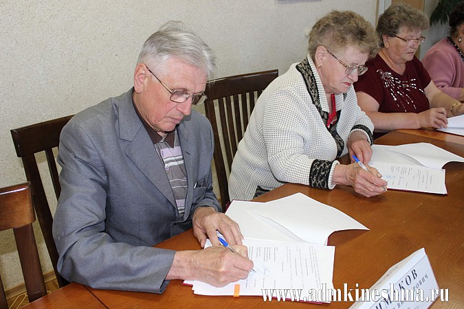 Мэр Кинешмы Александр Пахолков подписал соглашение с ТОСами фото 6