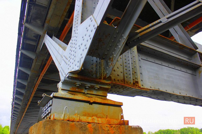 На отремонтированном Никольском мосту в Кинешме выявлена коррозия металлоконструкций фото 5
