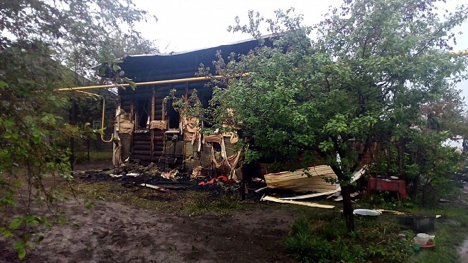На пожаре в Заволжске погиб 15-летний мальчик фото 7