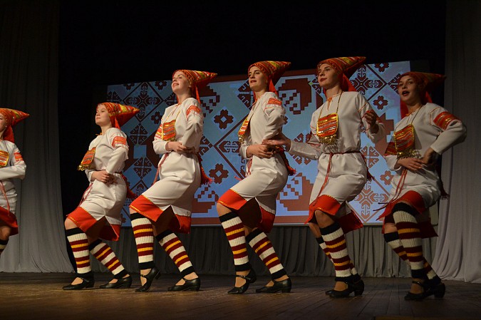 «Сударушка» выступила перед кинешемцами с отчетным концертом фото 11