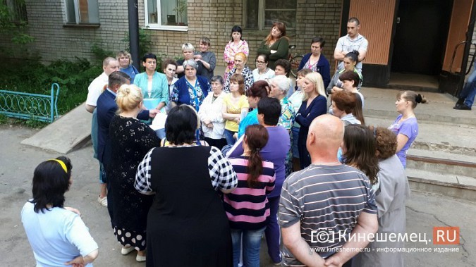 Администрация Кинешмы, наконец, встретилась с жителями общежитий фото 4