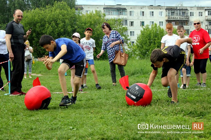 В День защиты детей кинешемские коммунисты организовали на «Чкаловском» спортивный праздник фото 14