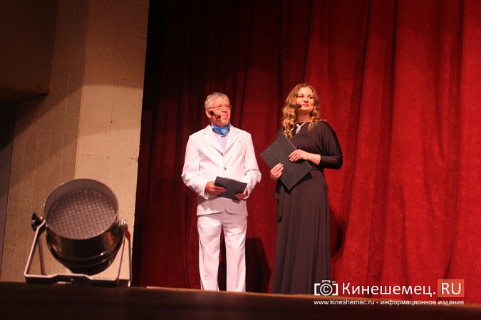 В честь завершения сезона Кинешемский театр раздал артистам «Оскары» фото 26