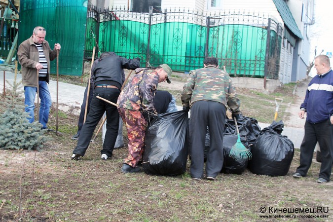 Мемориал воинов-интернационалистов в Кинешме засиял чистотой фото 8