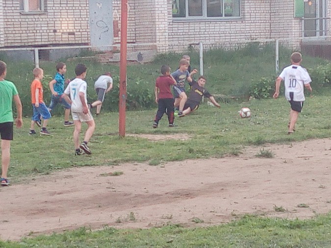 В Кинешме дети увидели «Радугу красок» фото 13