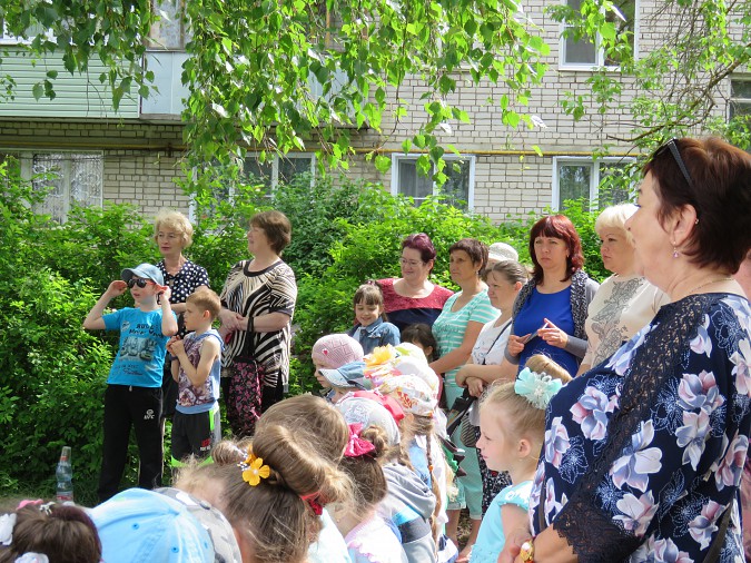 В Кинешме дети увидели «Радугу красок» фото 8