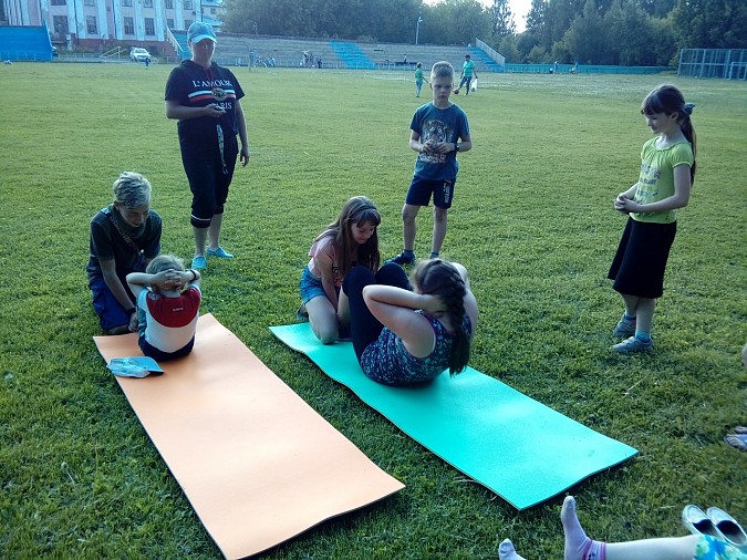 В микрорайоне «Томна» проводятся бесплатные тренировки по ОФП фото 6