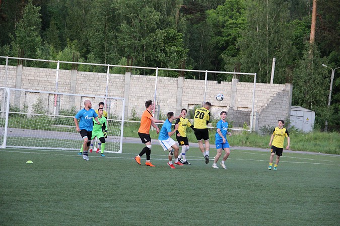 Лидер чемпионата Кинешмы по футболу потерпел два поражения подряд фото 15